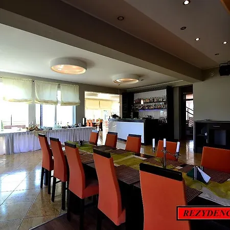 Lux فندق مبيت وإفطار 3*