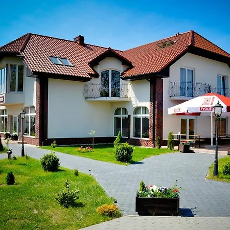 Lux فندق مبيت وإفطار 3*